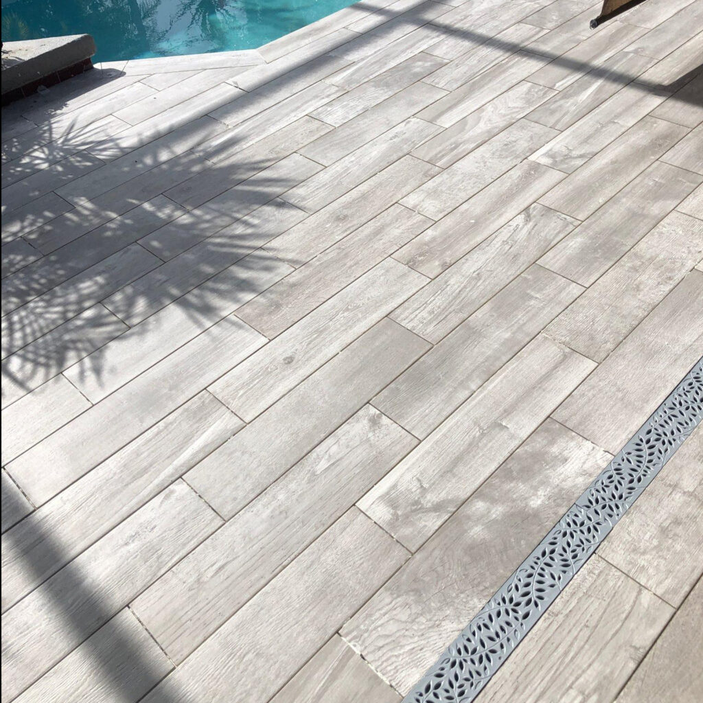 NDS Mini Channel Gray Botanical on Pool Deck